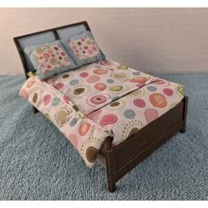 Fisher Price Loving Family Dollhouse Bed 2007 With Comforter And Pillows Mattel